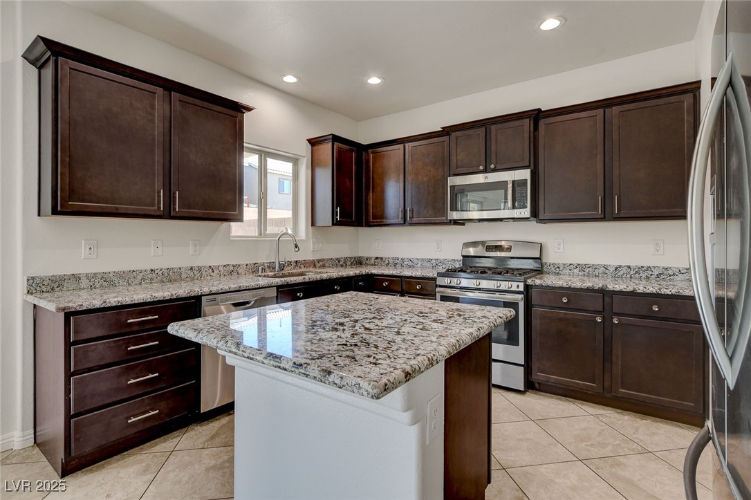 1055 Fish Pond Avenue Property Photo 13