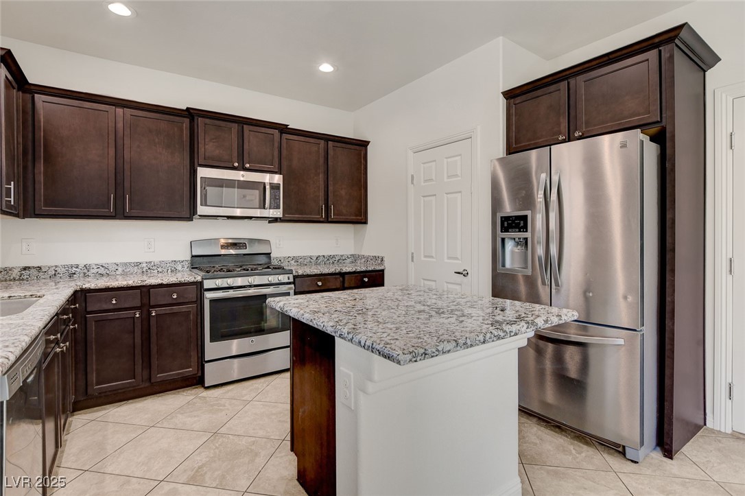 1055 Fish Pond Avenue Property Photo 16