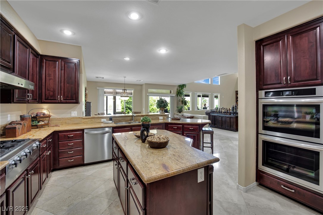 9046 Barium Rock Avenue Property Photo 11