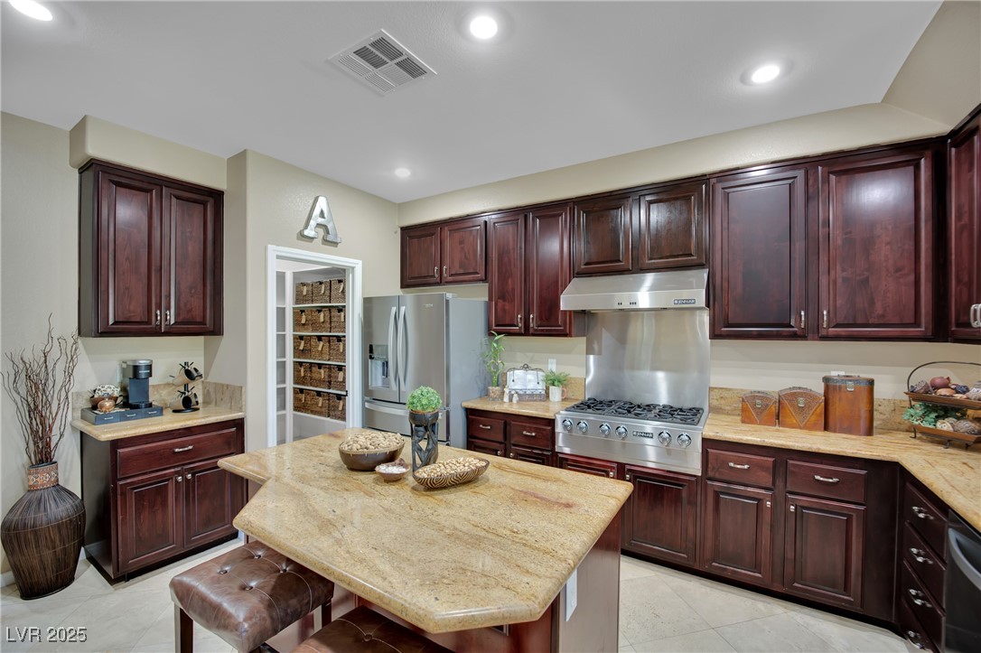 9046 Barium Rock Avenue Property Photo 18
