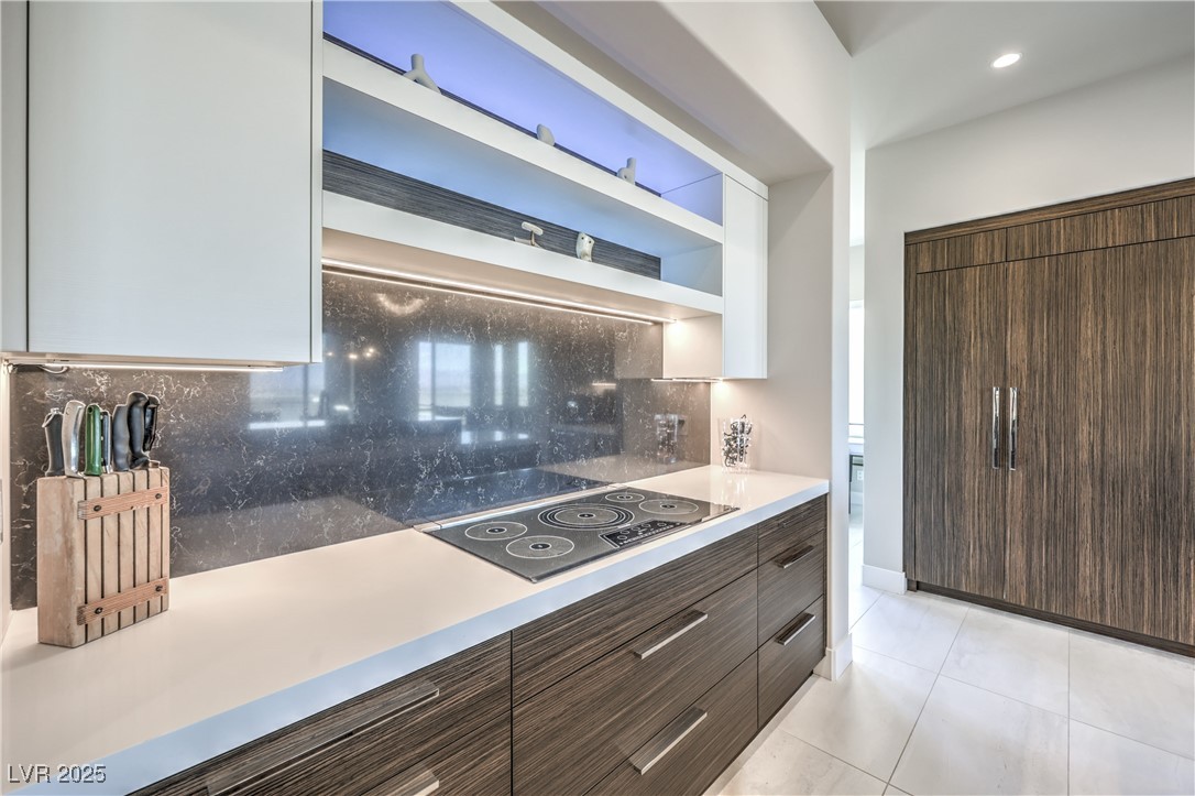 414 Tranquil Peak Court Property Photo 11