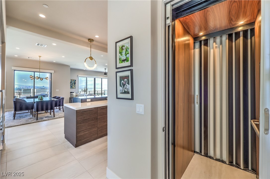 414 Tranquil Peak Court Property Photo 16