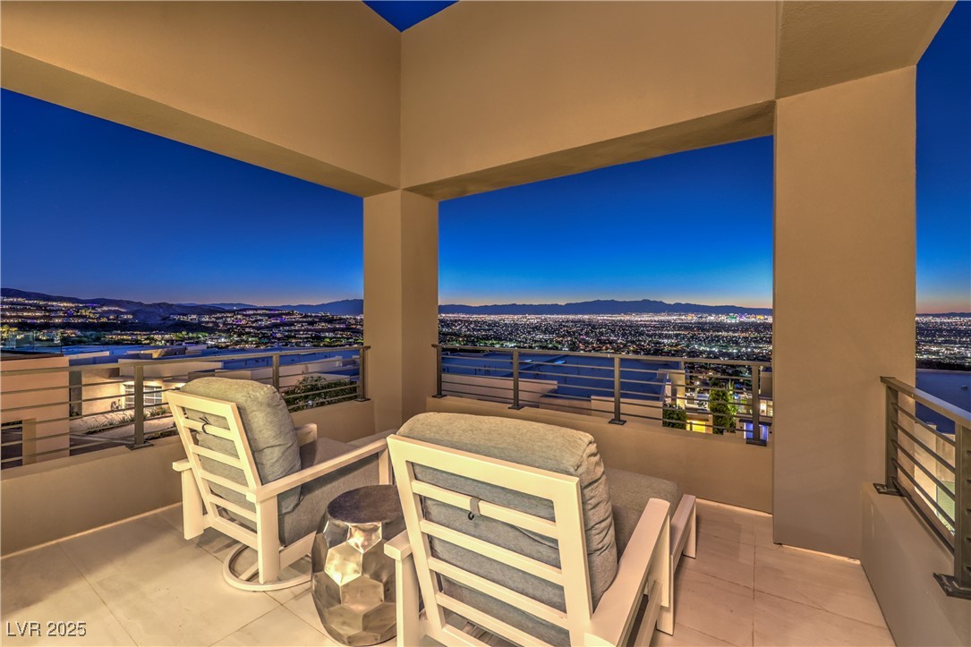 414 Tranquil Peak Court Property Photo 68