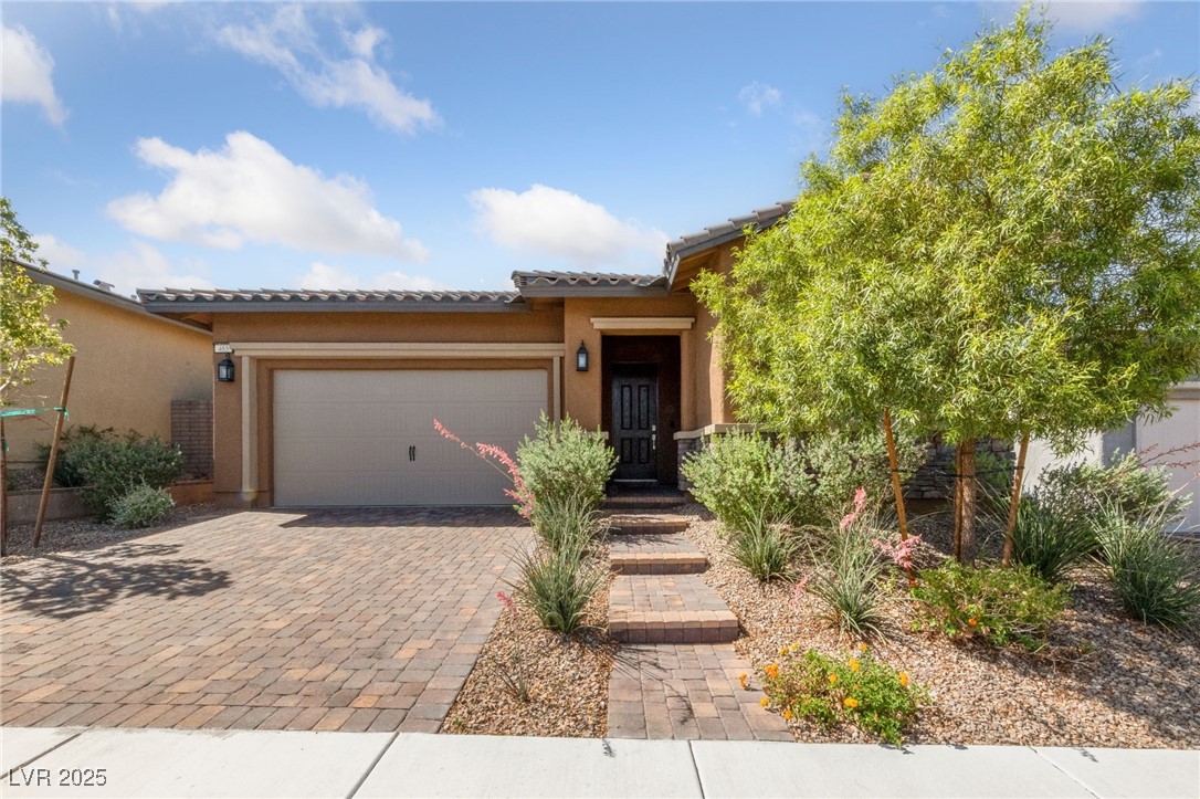 485 Pebble Run Avenue Property Photo