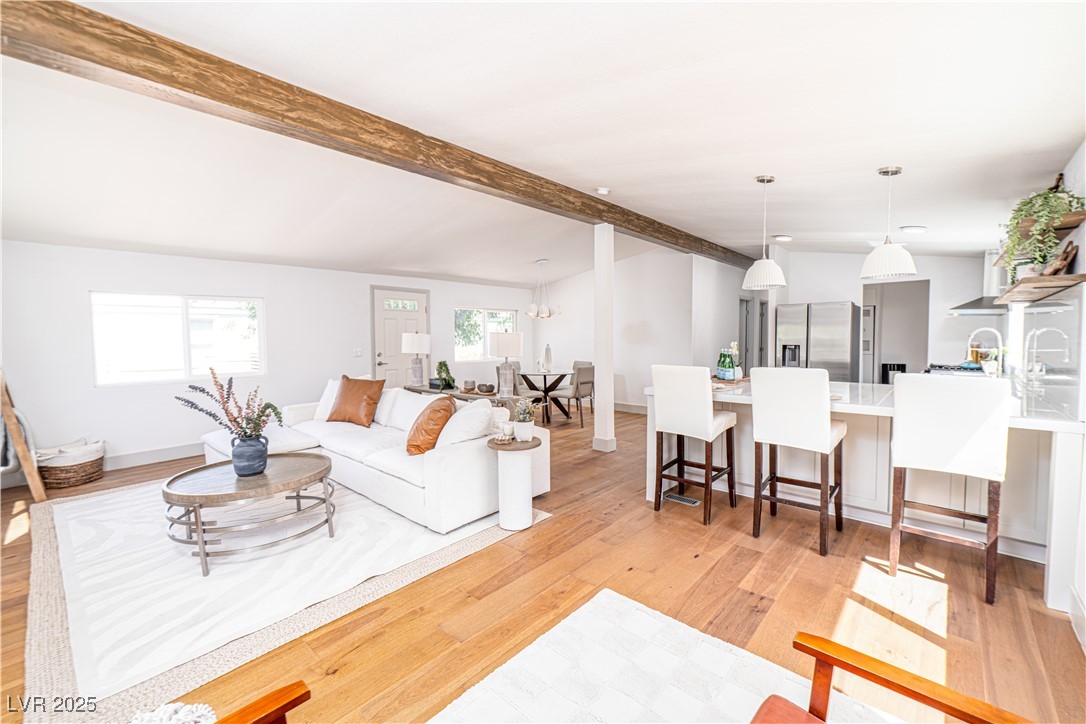 5822 East Carey Avenue Property Photo 1