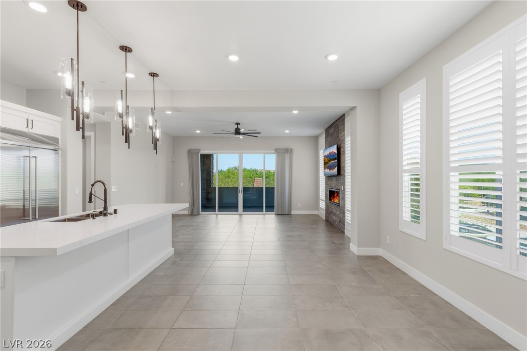 11280 Granite Ridge Drive 1012 Property Photo 5
