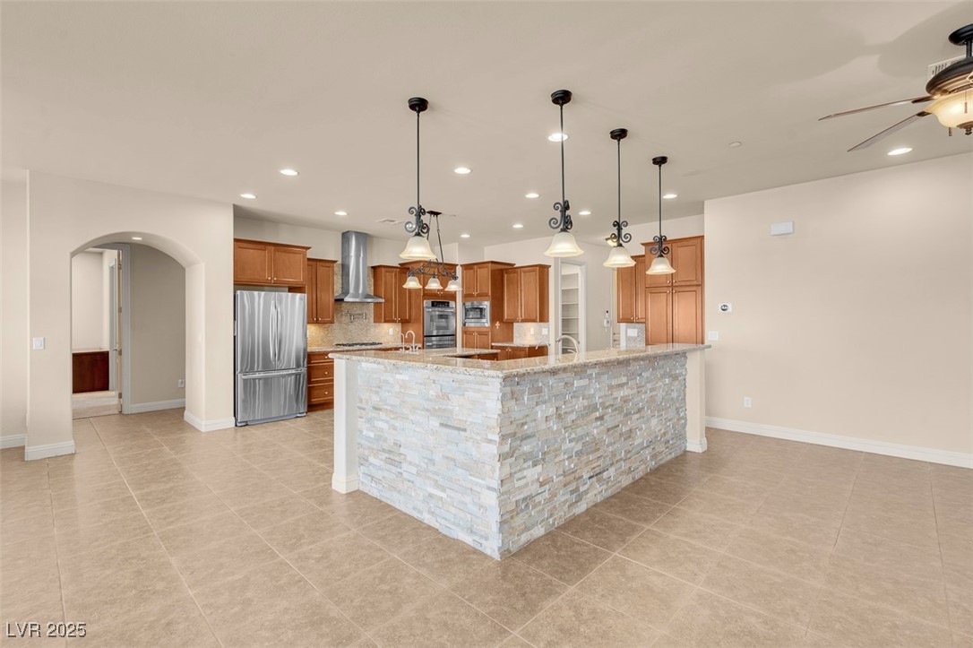 7668 Friendly Breeze Court Property Photo 11