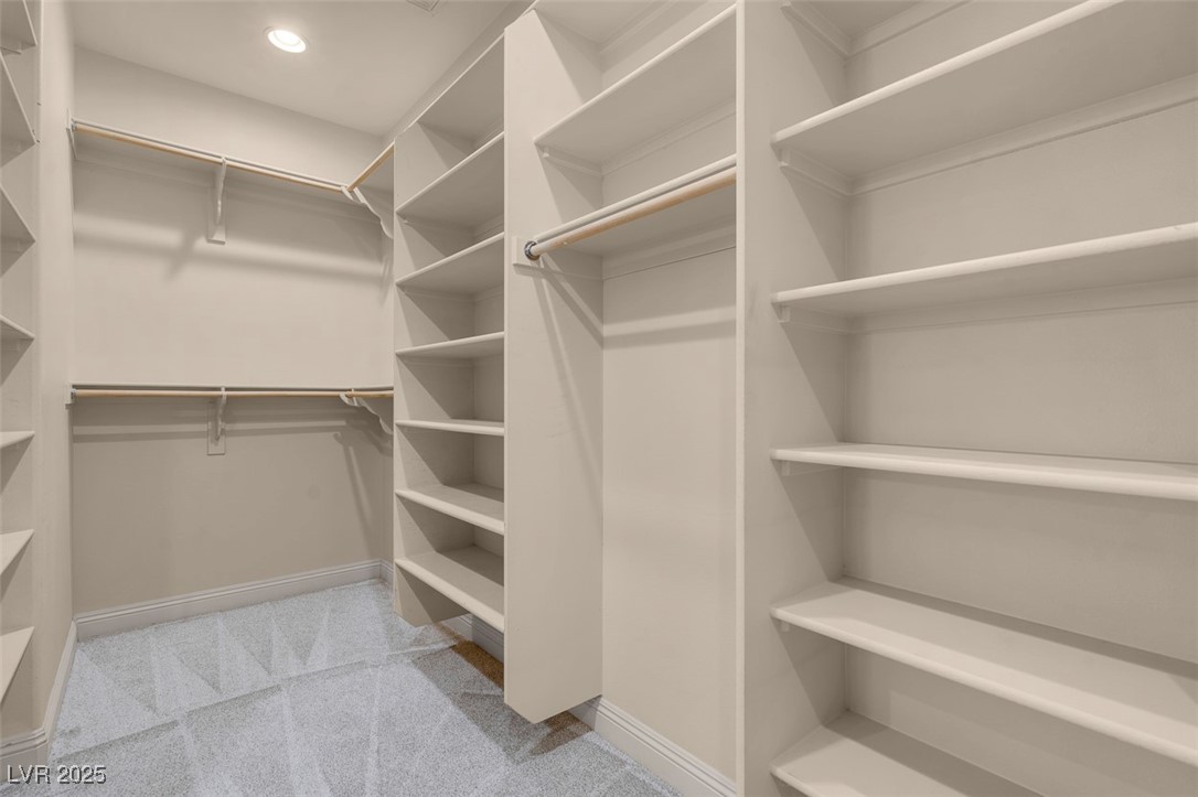 7668 Friendly Breeze Court Property Photo 21