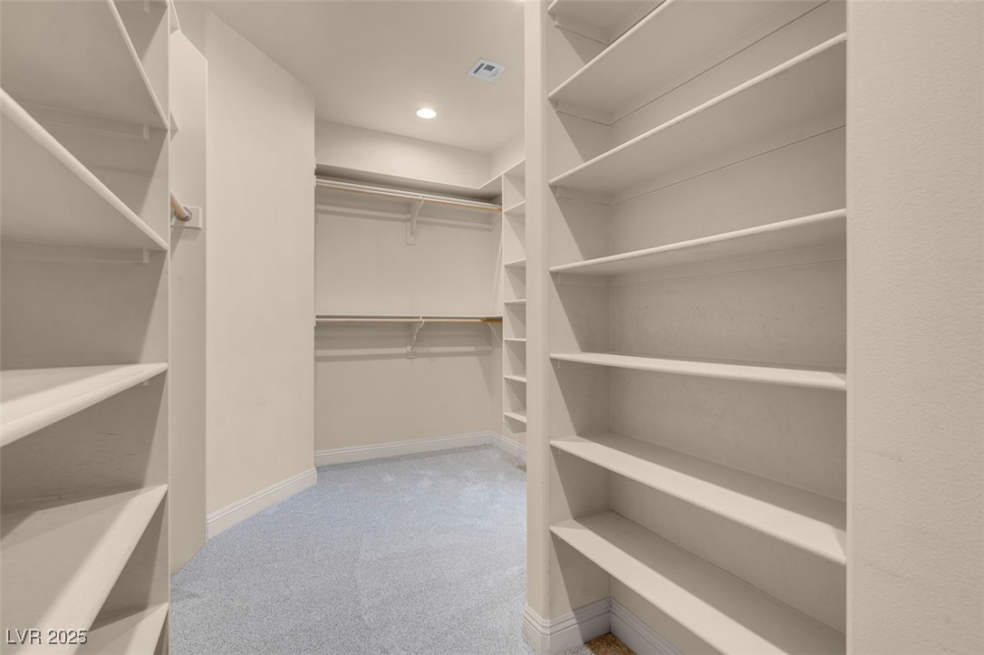 7668 Friendly Breeze Court Property Photo 22
