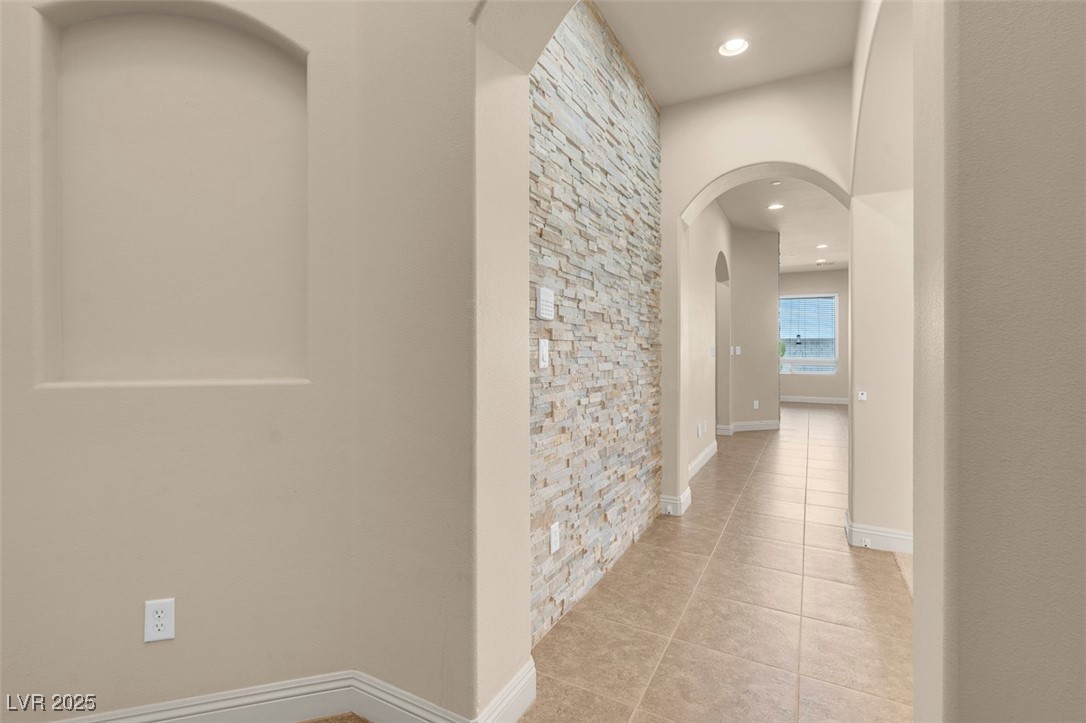 7668 Friendly Breeze Court Property Photo 23