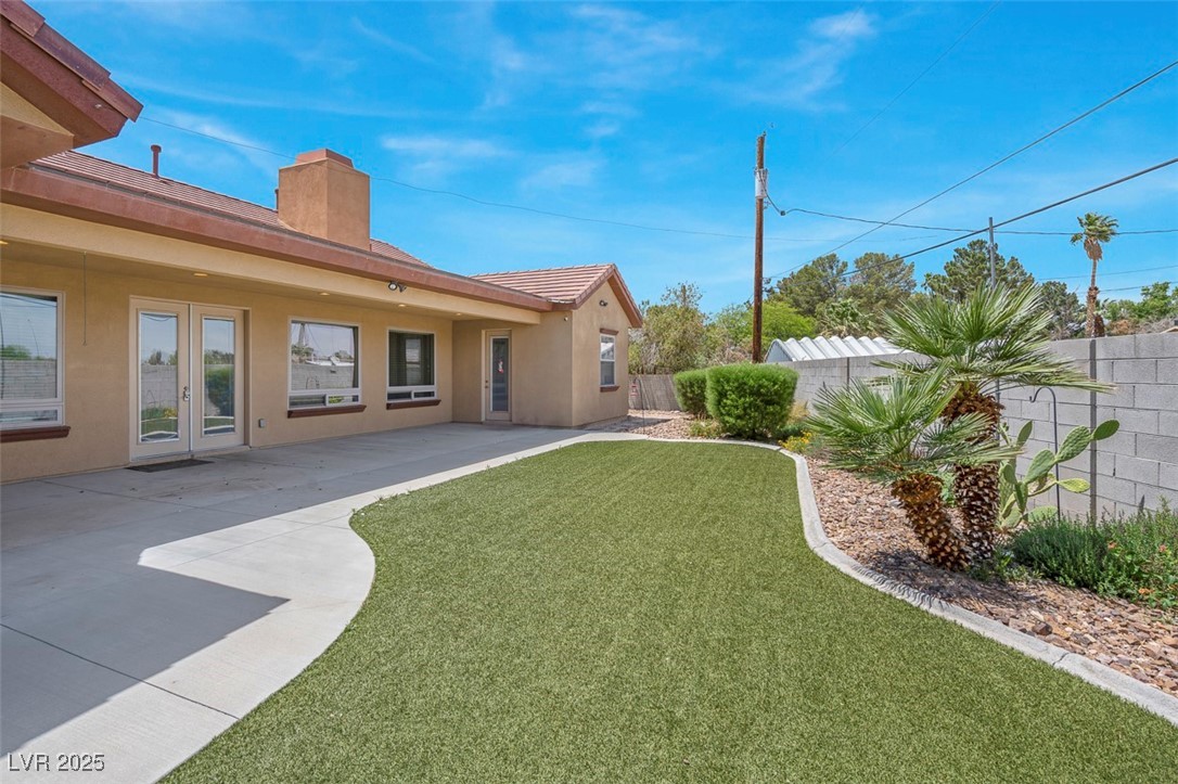 7668 Friendly Breeze Court Property Photo 54