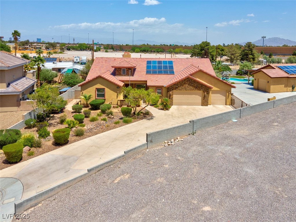 7668 Friendly Breeze Court Property Photo 65