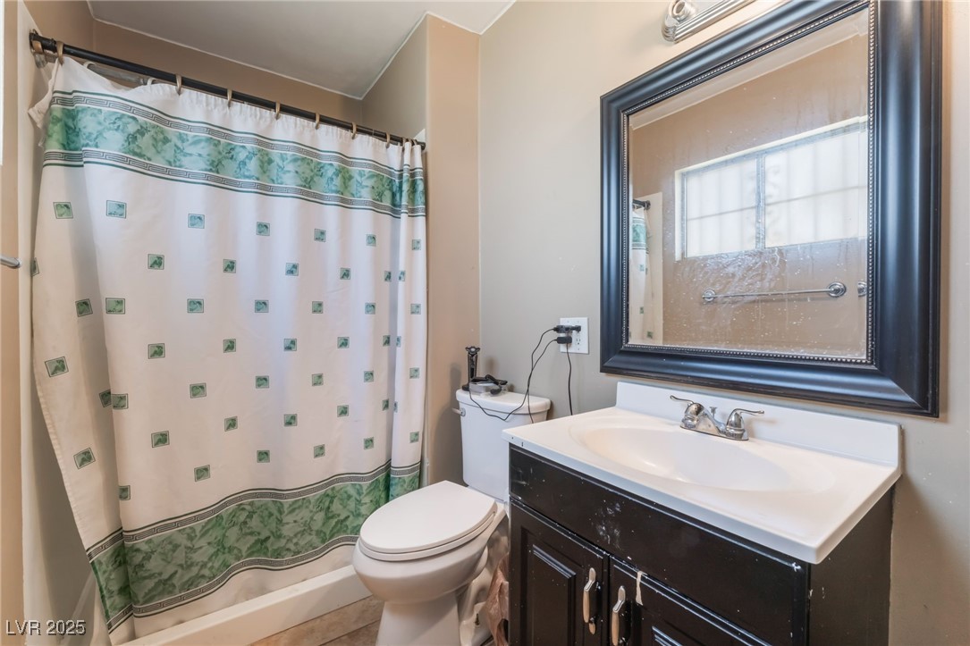 5804 Apple Valley Lane Property Photo 16