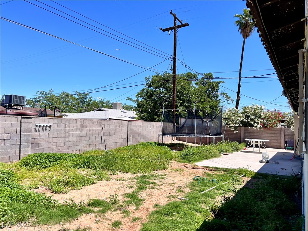 5804 Apple Valley Lane Property Photo 26