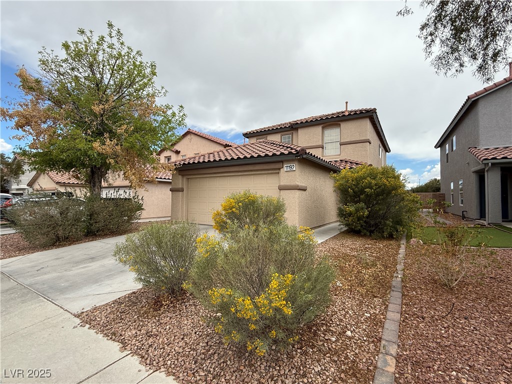 11192 Tuscolana Street Property Photo