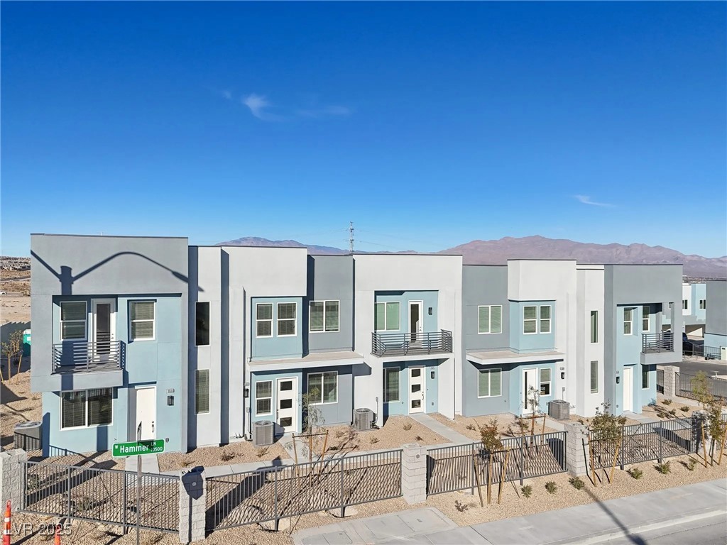 10511 Blossoming Hills Way Property Photo