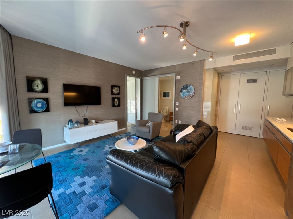 3722 Las Vegas Boulevard 2709 Property Photo 2