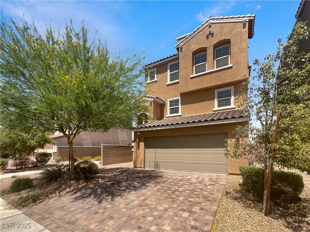 148 Campbelltown Avenue Property Photo