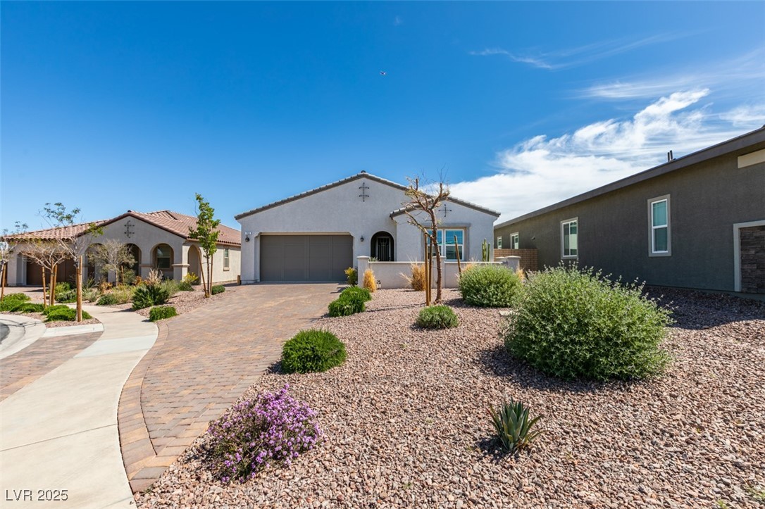 792 Drammatico Place Property Photo