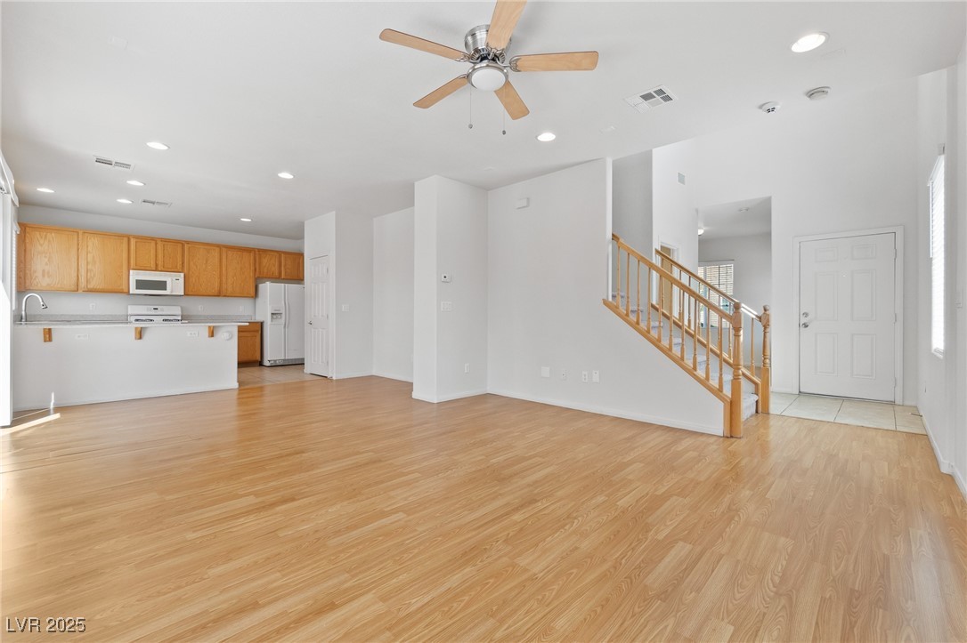 9021 Last Hope Avenue Property Photo 5