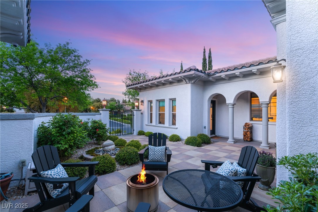 10717 Beringer Drive Property Photo 4