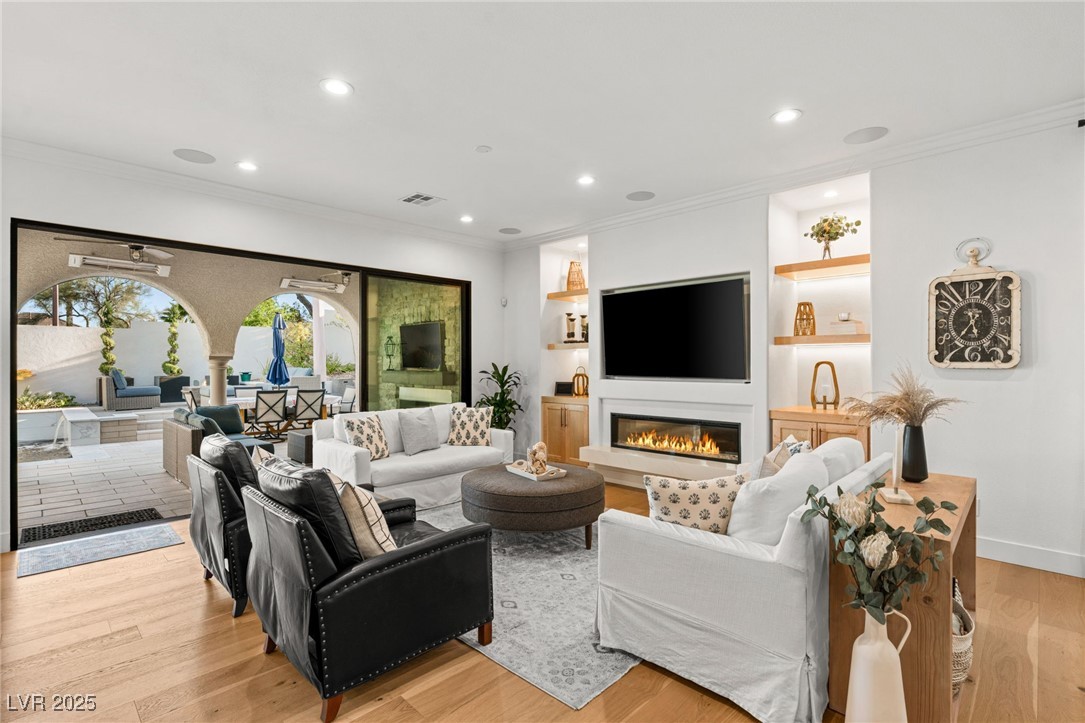 10717 Beringer Drive Property Photo 10