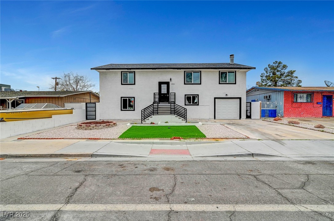 2521 Richfield Boulevard Property Photo 2