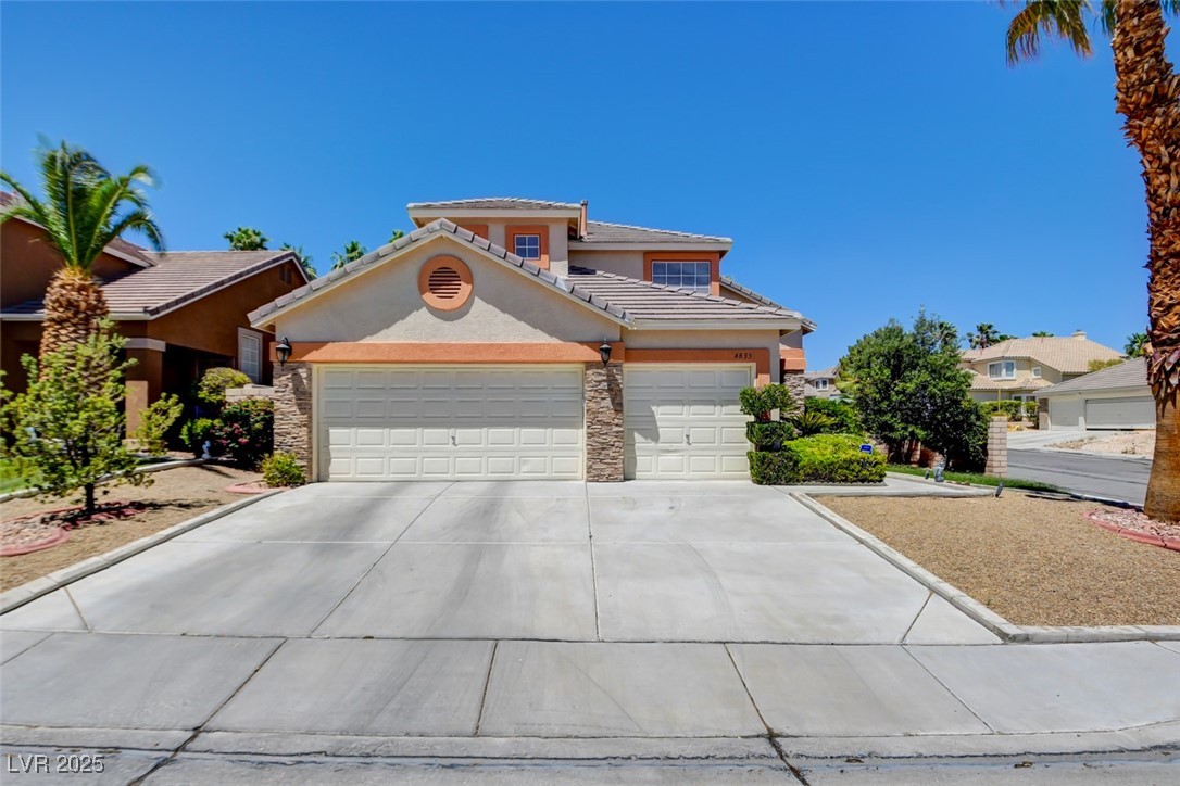 4835 Willow Glen Drive Property Photo 1