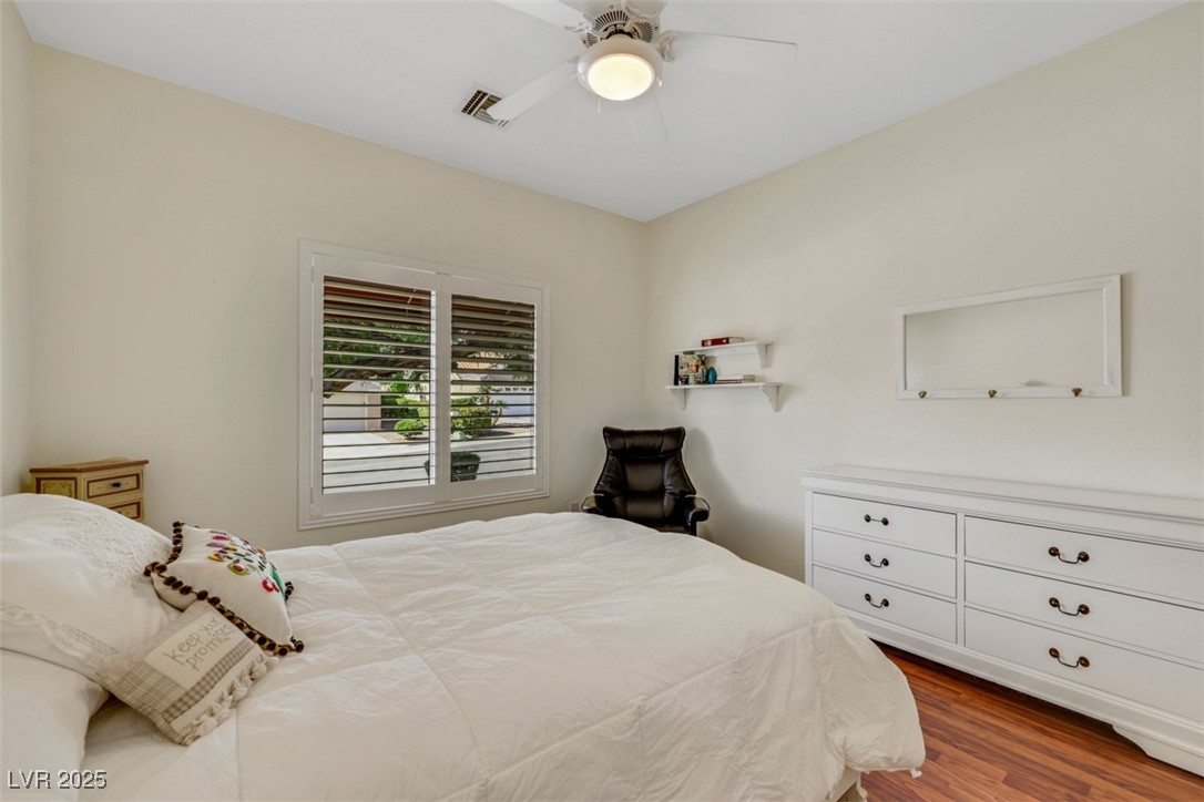 10532 Sea Palms Avenue Property Photo 20
