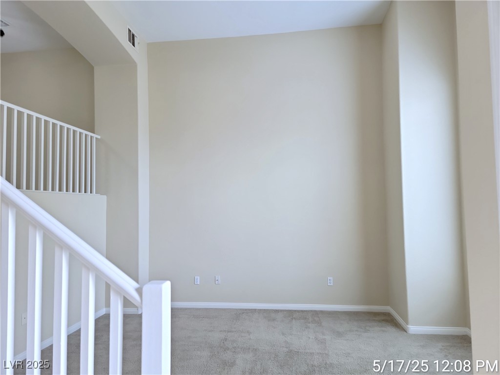 316 Fountain Crossing Lane Property Photo 3