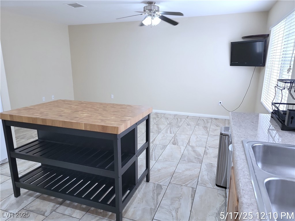316 Fountain Crossing Lane Property Photo 15