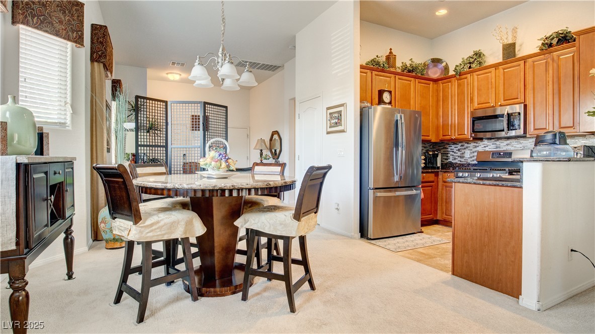 711 Golden Sedum Drive Property Photo 18