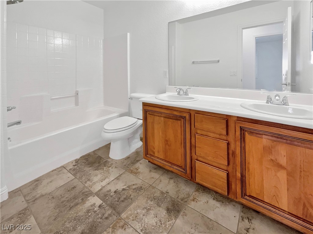 10056 Cranbrook Falls Court Property Photo 7