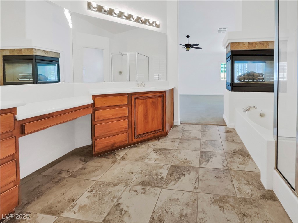 10056 Cranbrook Falls Court Property Photo 17