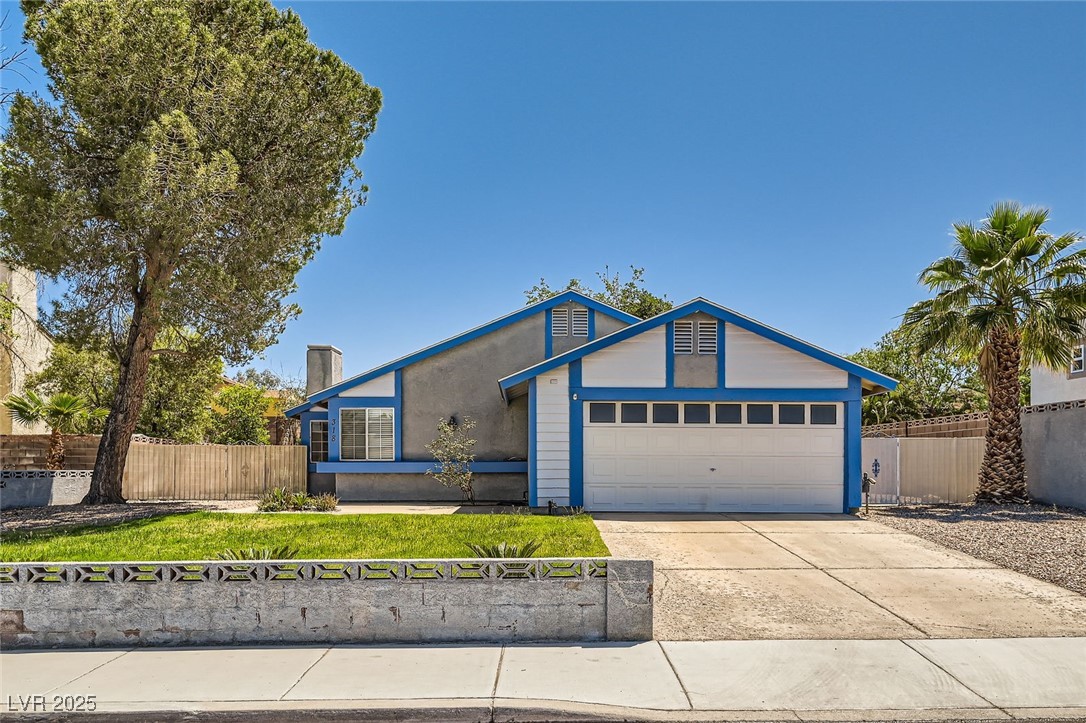 318 Heather Drive Property Photo