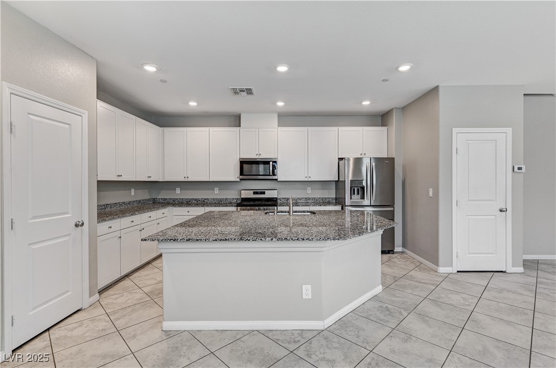 2456 Bagnara Place Property Photo 15
