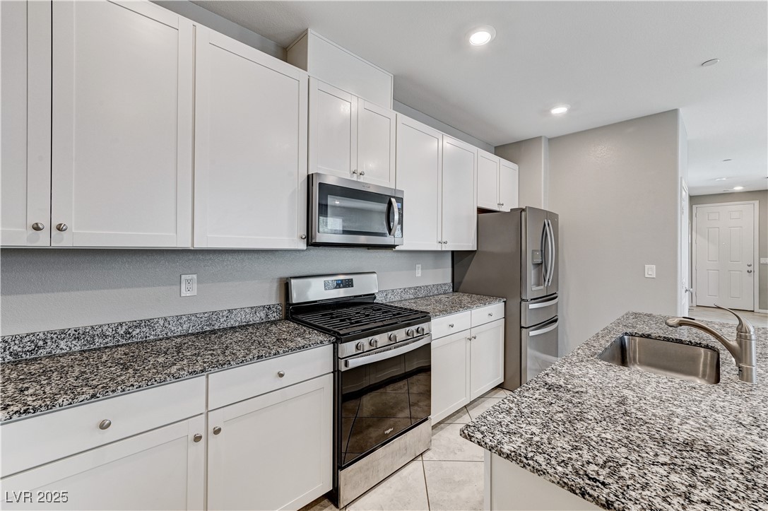 2456 Bagnara Place Property Photo 17