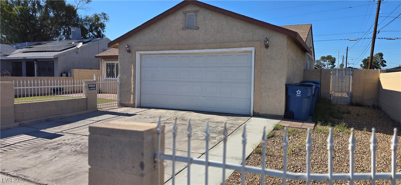 4690 East California Avenue Property Photo 2