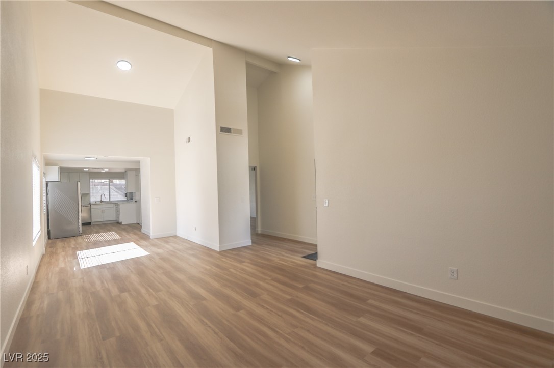 6842 Greengrove Drive Property Photo 30