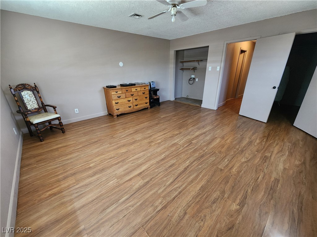 377 North 16th Street Property Photo 7