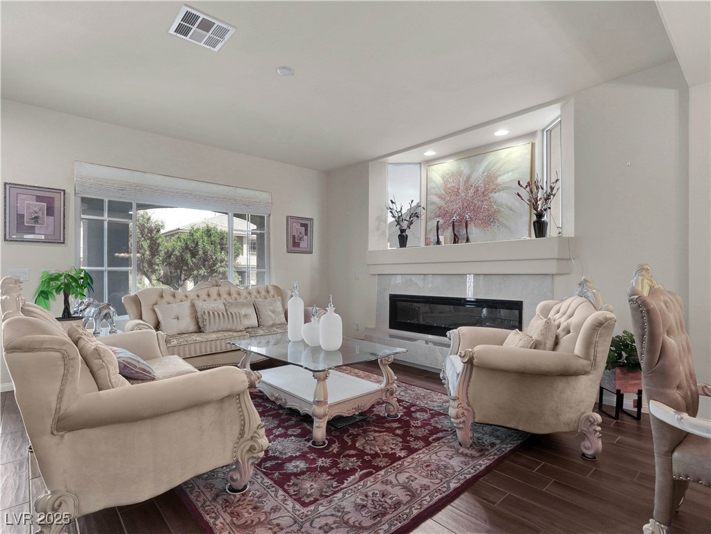 6465 Grande River Court Property Photo 4