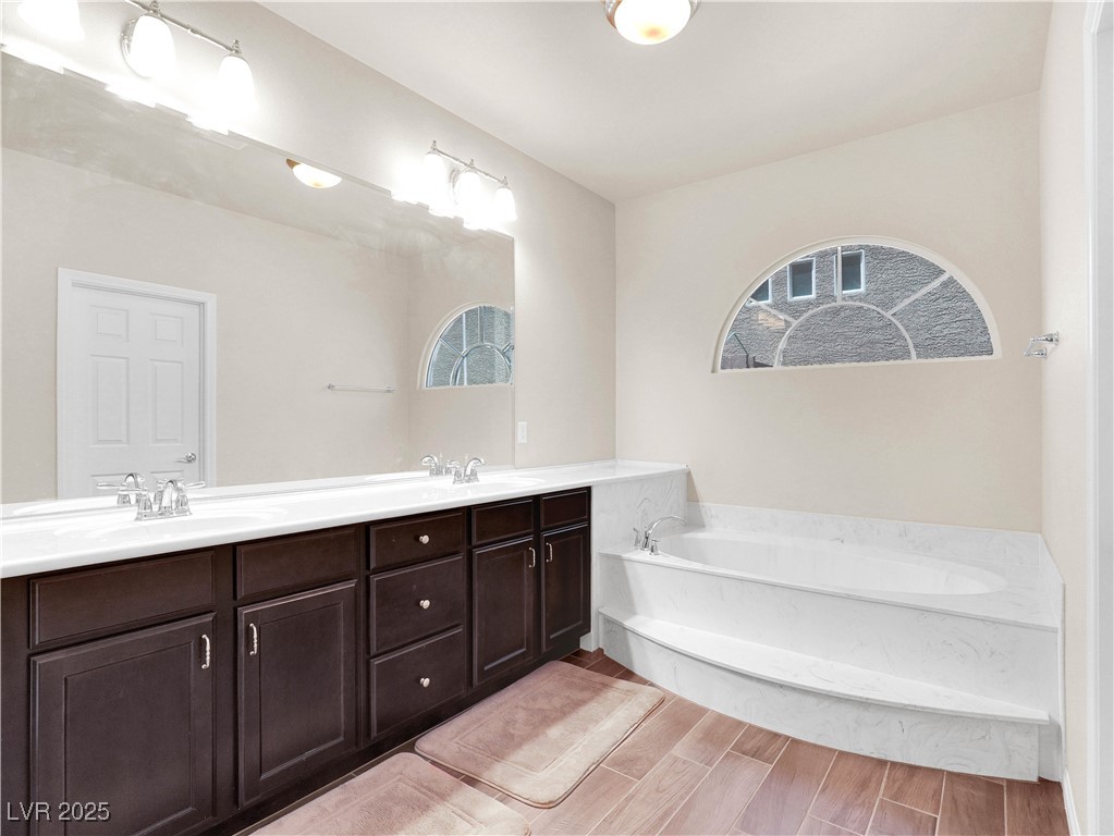 6465 Grande River Court Property Photo 19