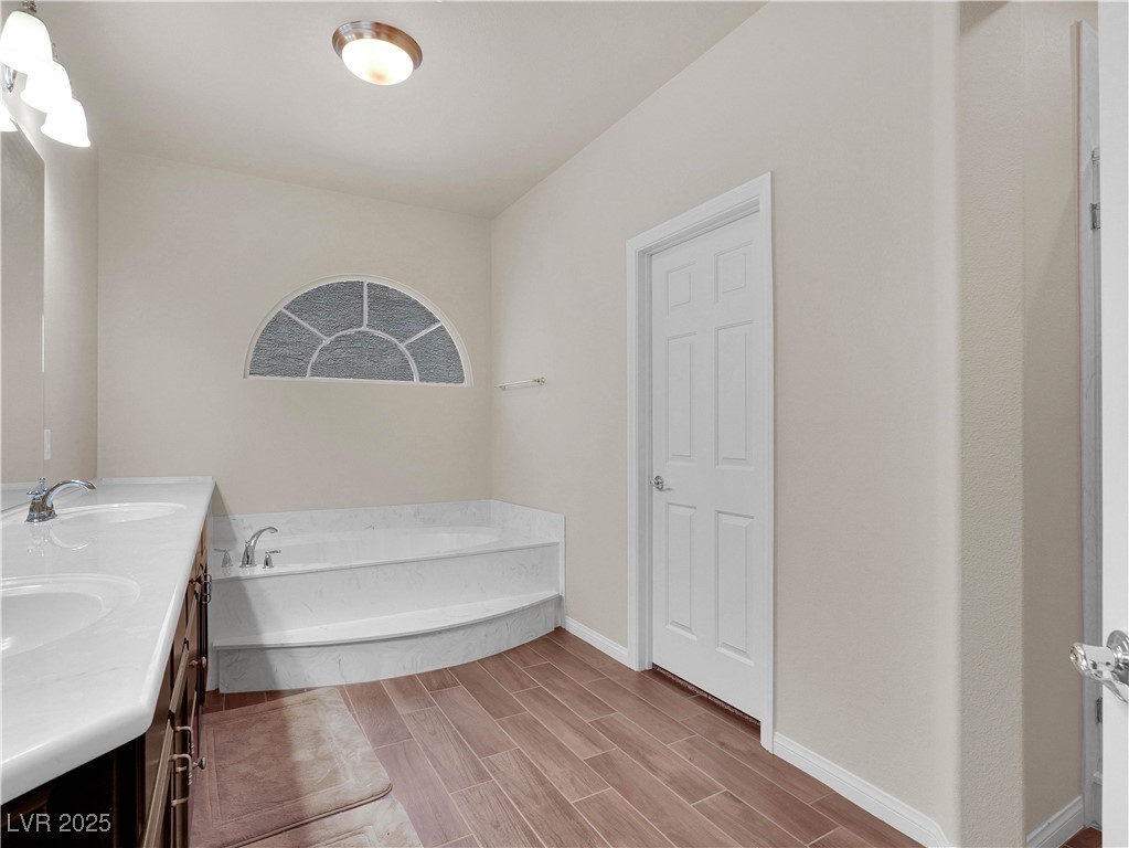 6465 Grande River Court Property Photo 20