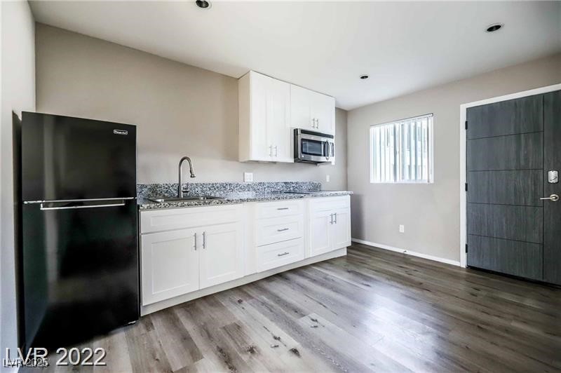 2201 Fairfield Avenue 16 Property Photo 5