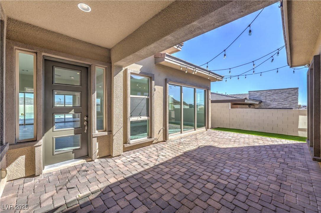 10048 Copper Edge Road Property Photo 3