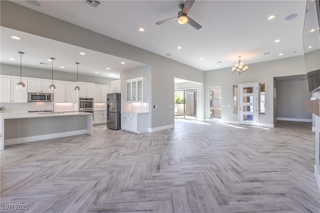 10048 Copper Edge Road Property Photo 7