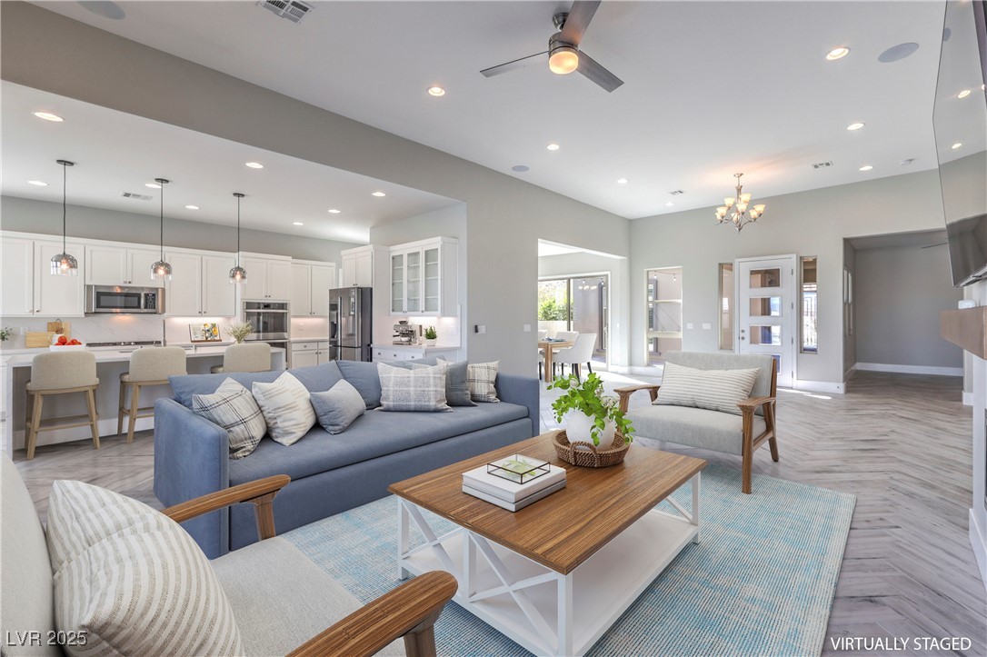10048 Copper Edge Road Property Photo 14