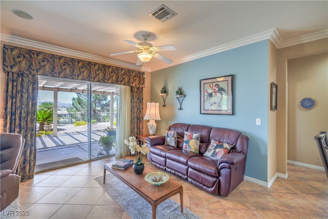 2319 Hardin Ridge Drive Property Photo 12