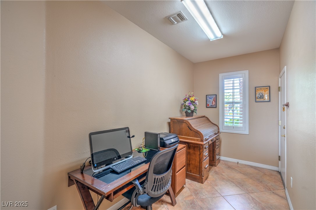 2319 Hardin Ridge Drive Property Photo 32