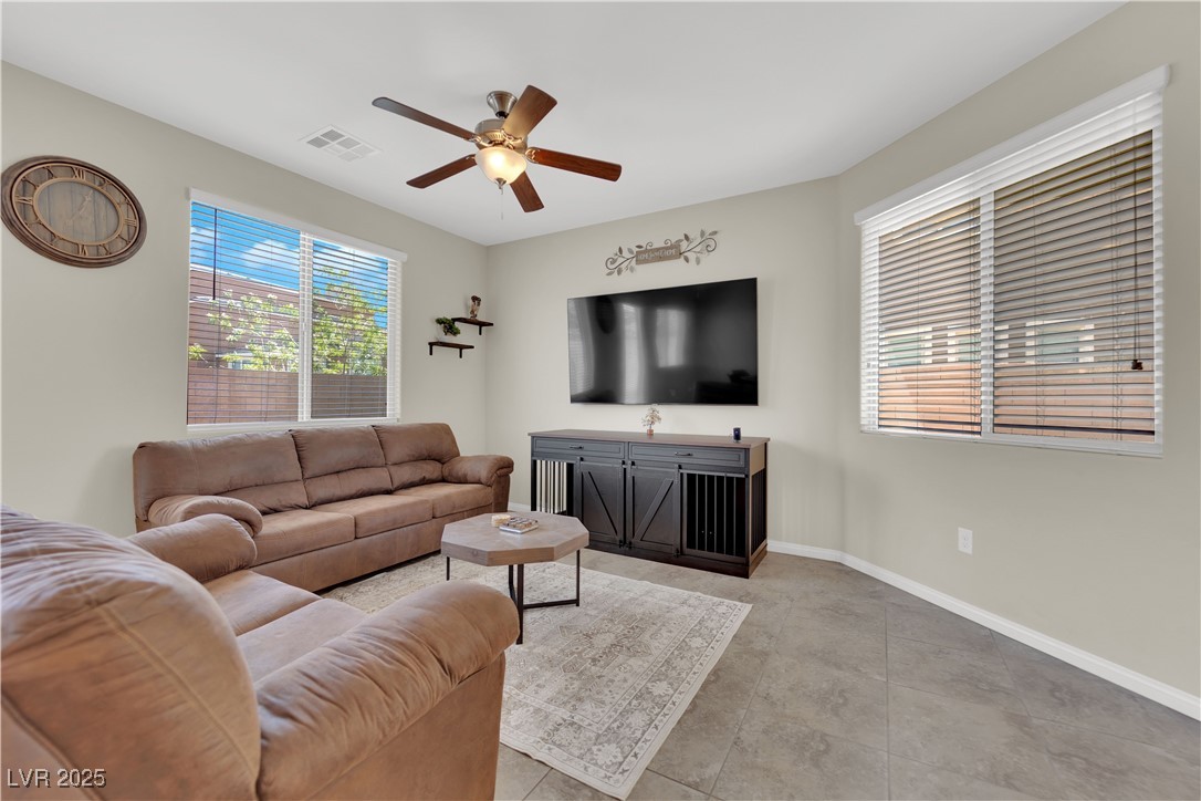 6626 Seahorse Reef Street Property Photo 8